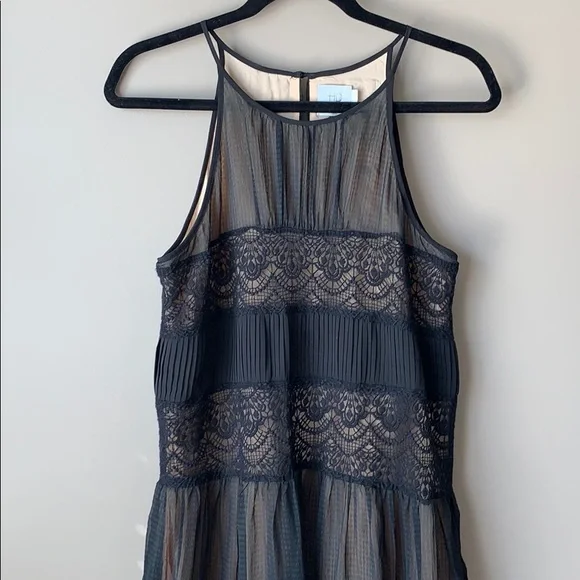 NWT HD in Paris Villanelle black dress sz sm - Picture 5 of 8